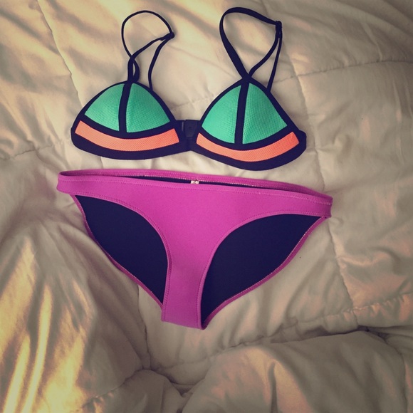 triangl bikini