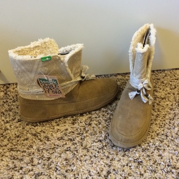 Sanuk Women's Soulshine Chill Boots