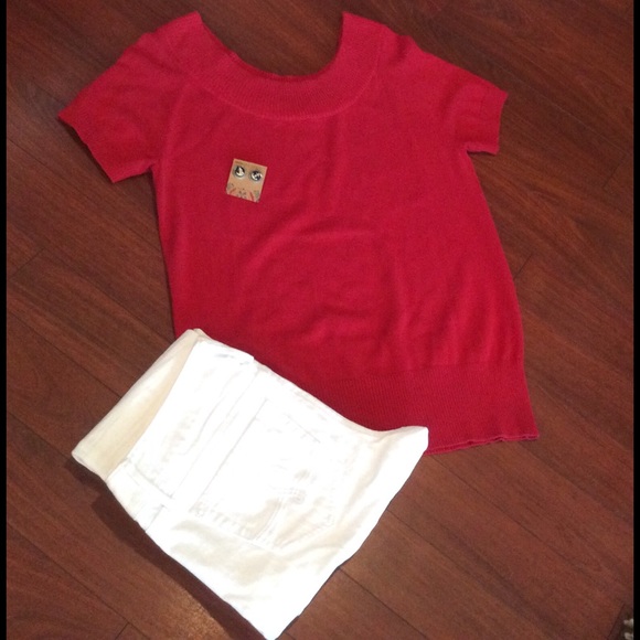 TORRID SHORT SLEEVE SWEATER