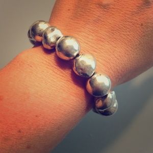 Silver bead bracelet