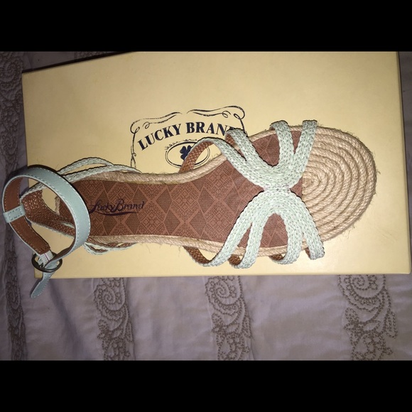 Lucky Brand mint braided sandals