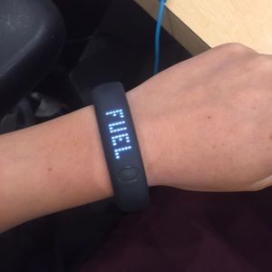 🚨 DO NOT BUY🚨 NIKE FUEL BAND