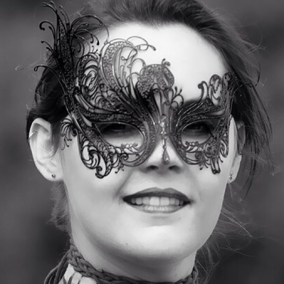 Venetian Masks BUNDLE RESERVED FOR AMYLOREN