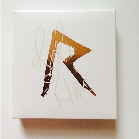 MAC Riri Veluxe Pearlfusion Shadow Palette