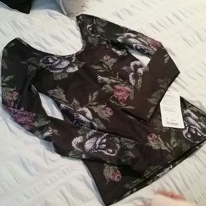 Nwt lululemon scoop back sz 6