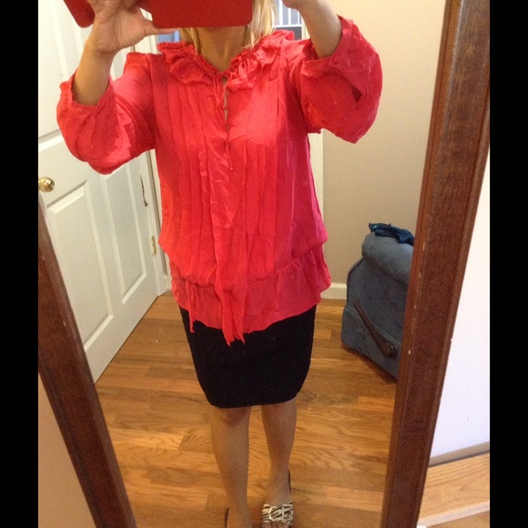 BCBG red plated blouse