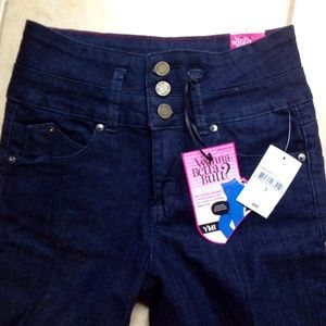 Butt enhancing jeans, size 3 with tags!