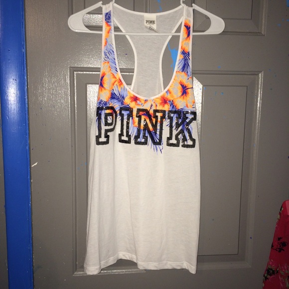 NWOT VS tank