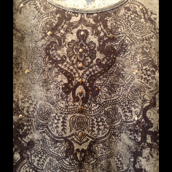 Like new, light grey burnout shirt! - Picture 2 of 3