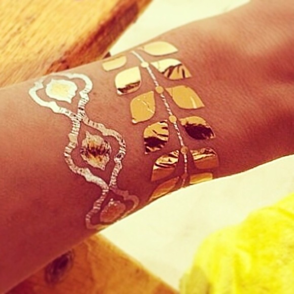 Pack of 12 metallic flash tattoos - Picture 2 of 3