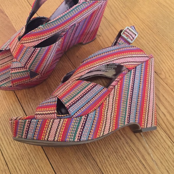 Boho Wedges - Picture 2 of 3