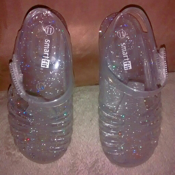 Girls Clear sparkle jellies...YAY!!