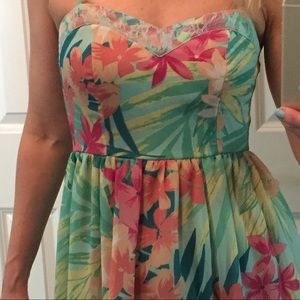Mimi Chica Dresses - Adorable summer dress, size XS Mimi Chica Dresses - Adorable summer dress, size XS