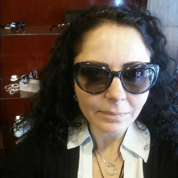 Tory burch sunglasses - Picture 4 of 4