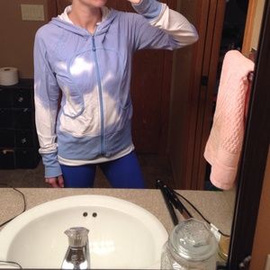 lululemon athletica Jackets & Coats - LuluLemon Scuba Hoodie lululemon athletica Jackets & Coats - LuluLemon Scuba Hoodie