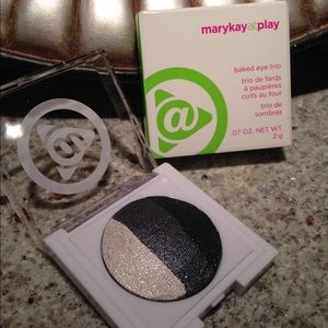 Mary Kay at Play Baked Trio