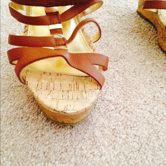 Wedges - Picture 2 of 4