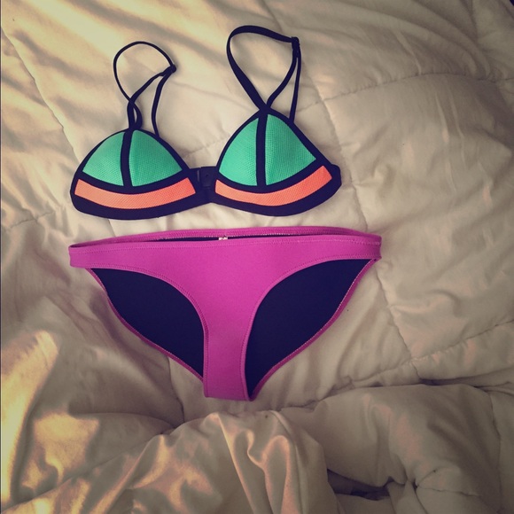 triangl bikini