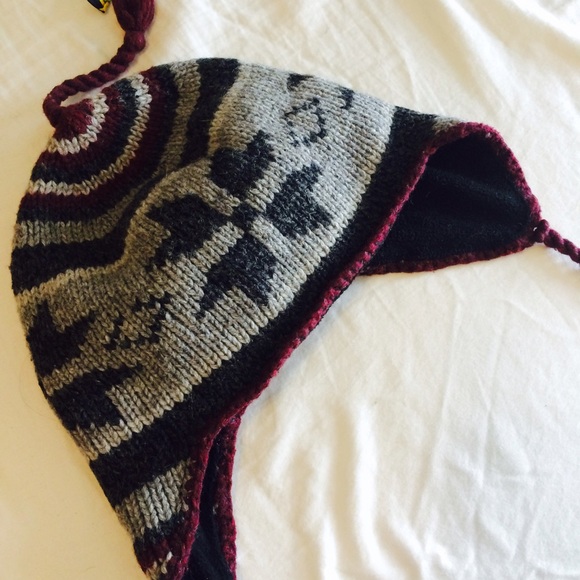 fair isle knit hat - Picture 2 of 3
