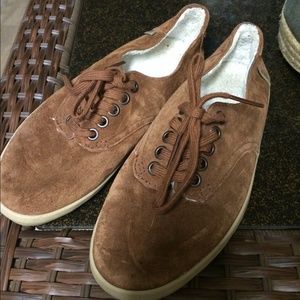 Brown suede Vans! Worn once!!!