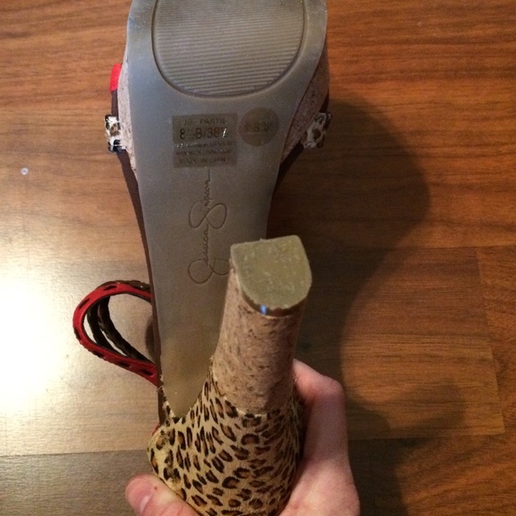 Jessica Simpson heels - Picture 4 of 4