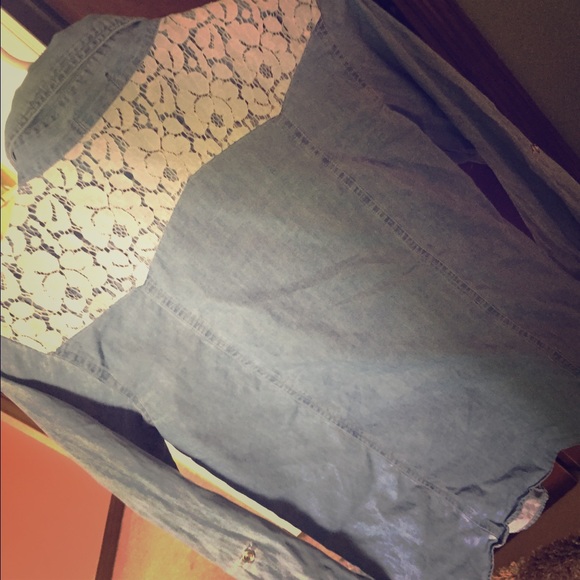 long sleeve button down flannel