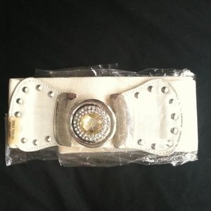 Off white belt still in package