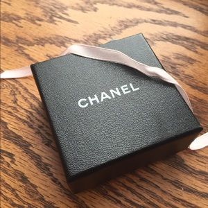 Chanel earring box