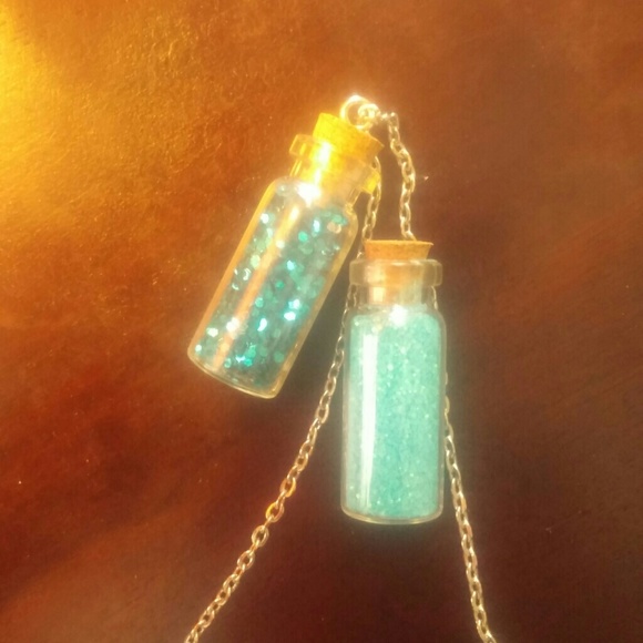 Jar necklaces. Free Shipping!!