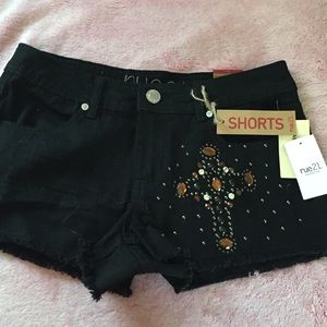 Rue 21 shorts size 7/8