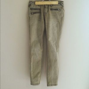Free People  Skinny Jeans Size 26