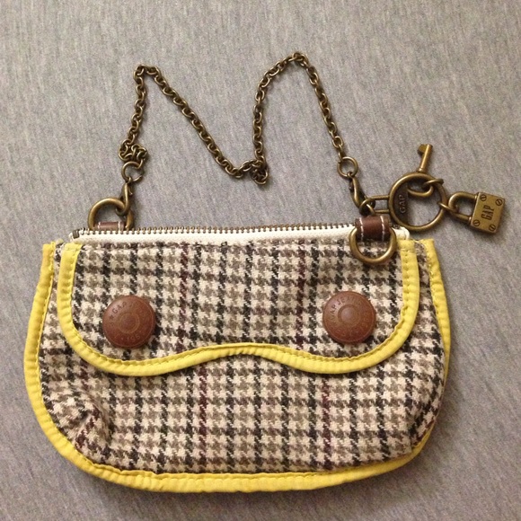 GAP clutch/Purse
