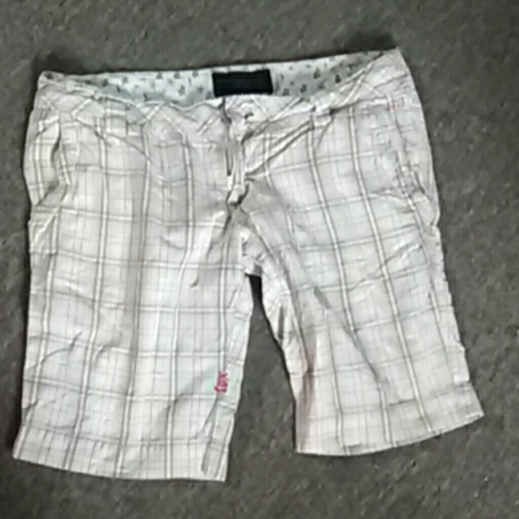 Lady  fox shorts - Picture 1 of 1