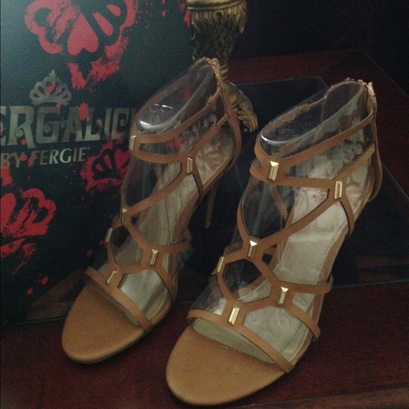 Strappy Tan Sandals
