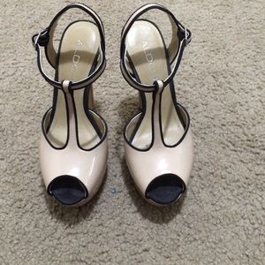 ALDO nude/black peep toe heels