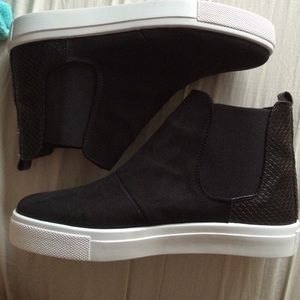 black high tops