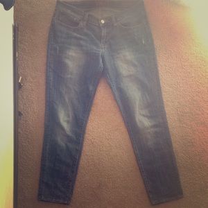 Boyfriend jeans! Great for summer!!