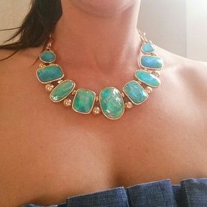 Gorgeous Statement Neclace!