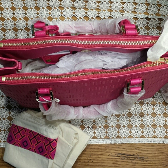 Tory burch robinson perf mini double zip tote - Picture 3 of 3