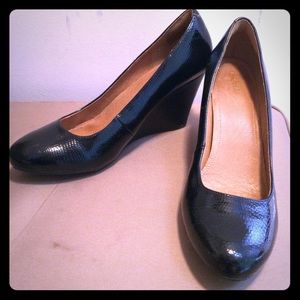 Clarks - Purity - size 10 - black pattern