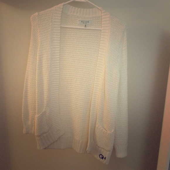Gully Hicks white sweater