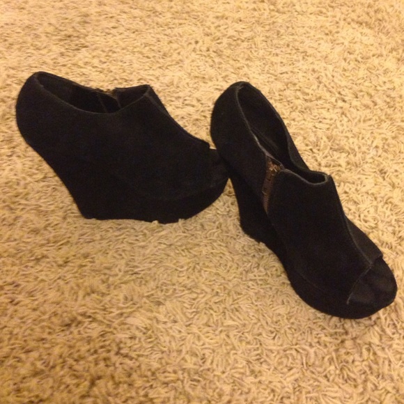Women's Steve Madden wedges