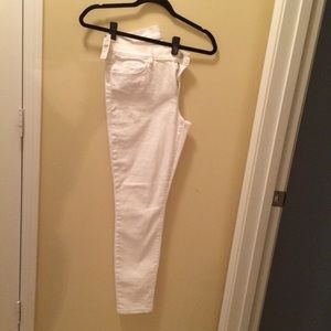 NWT Ann Taylor LOFT White Super Skinny Jeans 30 10