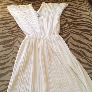 Great bridesmaid/bride dress!