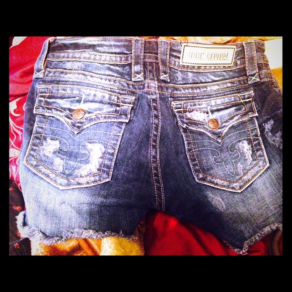 Rock revival jean shorts