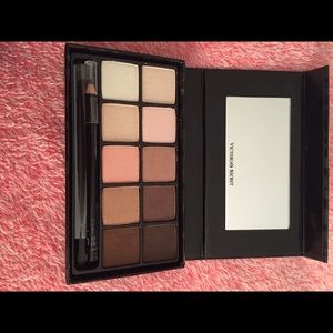 VS natural eyeshadow pallet