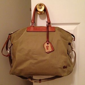 Dooney & Bourke purse