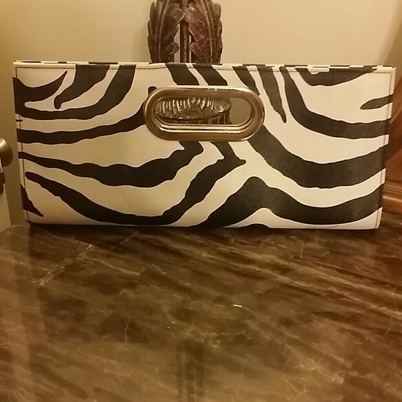Zebra Clutch