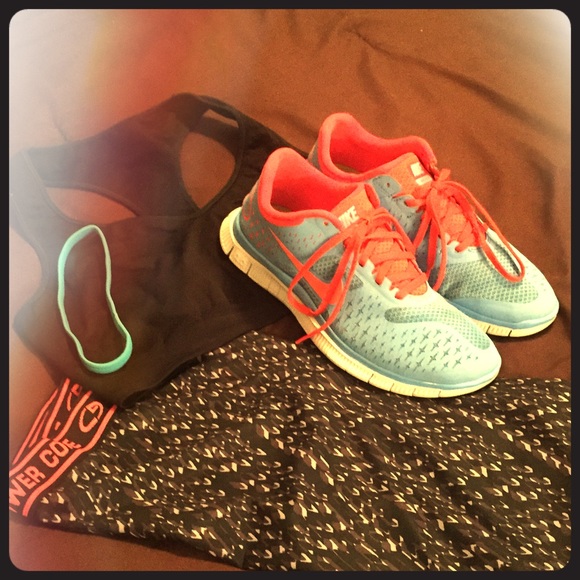 Blue/Orange Nike Free 4.0