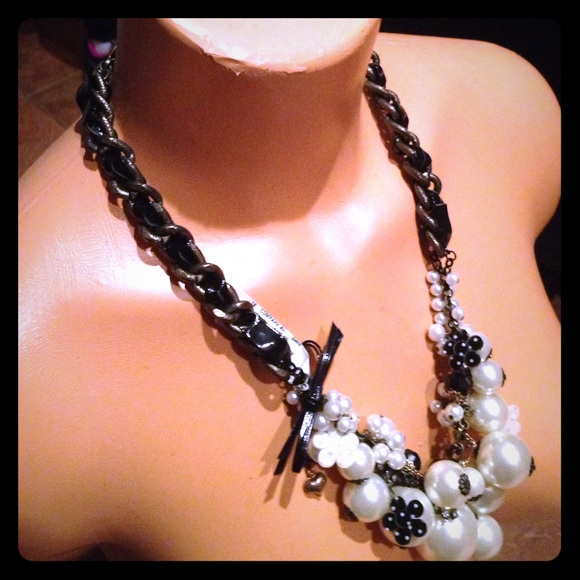 Betsey Johnson Black & White Beaded Necklace